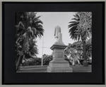 1988. Hori Korei. George Grey monument. Albert Park. Tāmaki Makaurau Auckland image item
